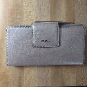 Womens gold metallic Fossil Wallet